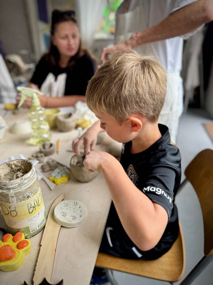 BIRTHDAY FOR KIDS | No rules. Just clay and your friends. The result is in your hands.